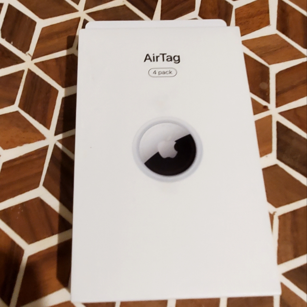 Airtag unopened